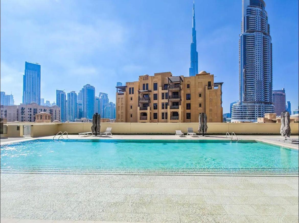 Ferienwohnung Guestready - Fine Extravagance Near Burj Khalifa Dubai Exterior foto