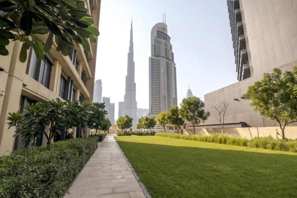 Ferienwohnung Guestready - Fine Extravagance Near Burj Khalifa Dubai Exterior foto